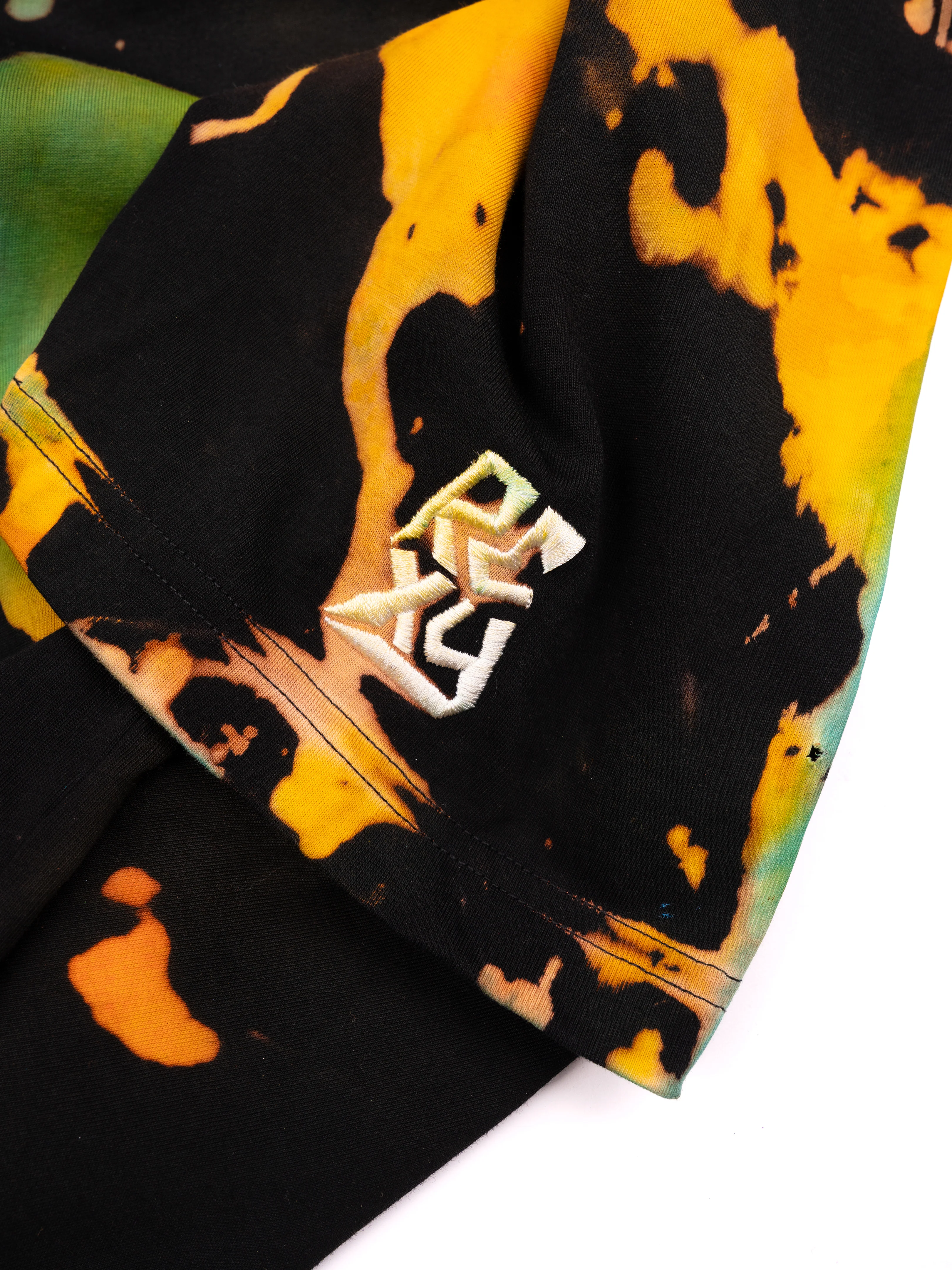 Bleach Spiral Tee - Image 7