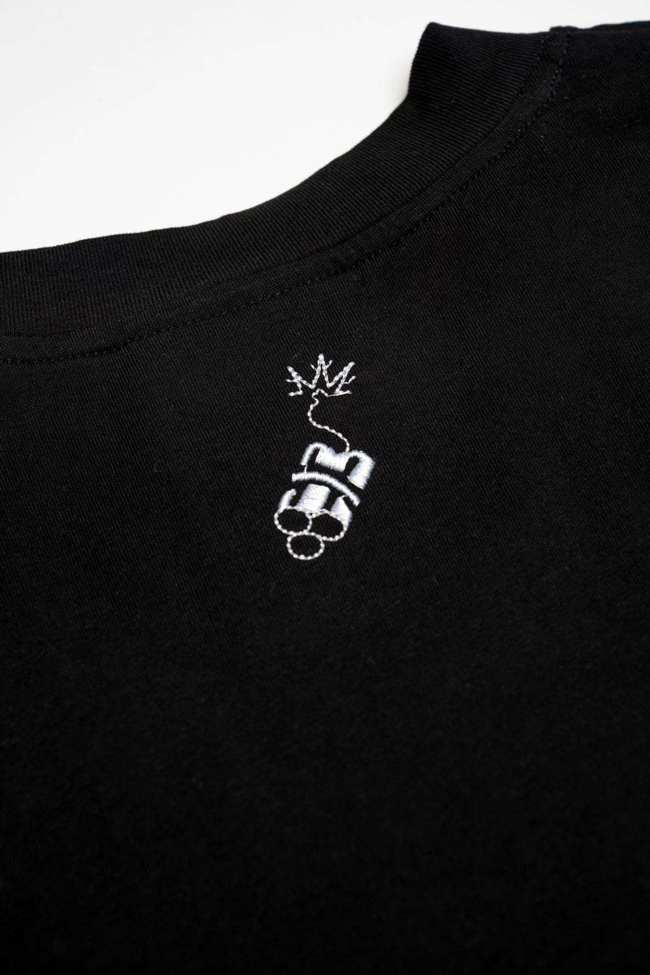 C4 EXPLOSION TEE - Image 7